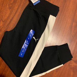 Brand new women puma joggers